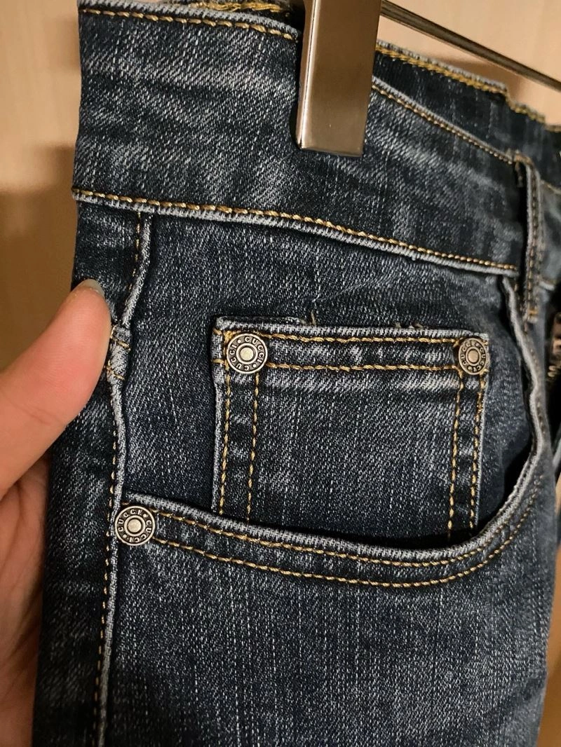 Seasonal Gucci Jeans 125059