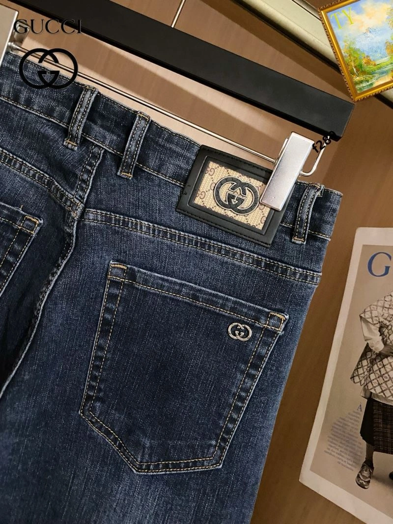 Seasonal Gucci Jeans 125059