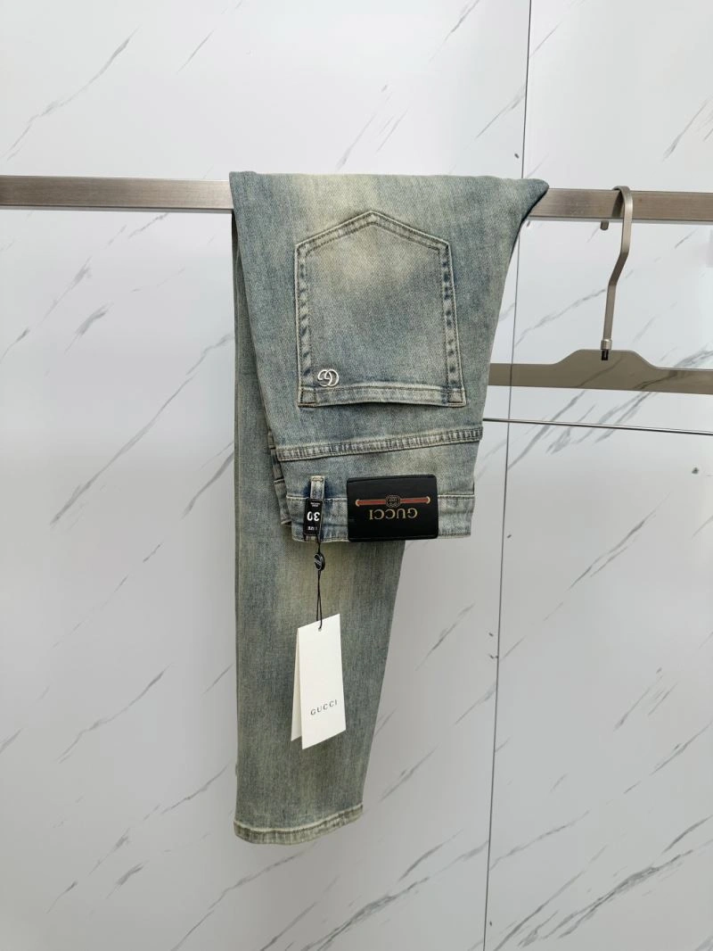 Chic Gucci Jeans 128163
