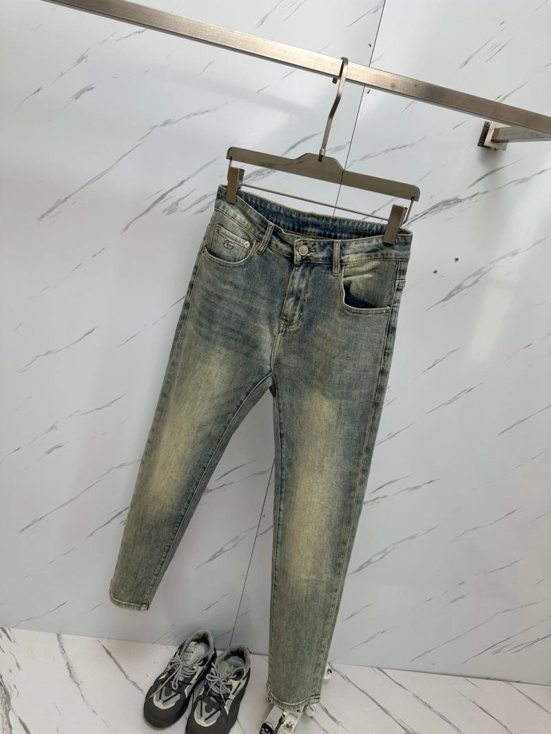 Chic Gucci Jeans 128163