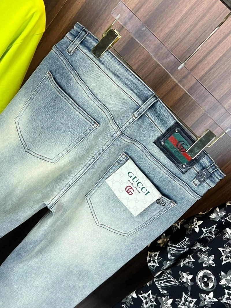 Gucci Jeans BestValue 128141