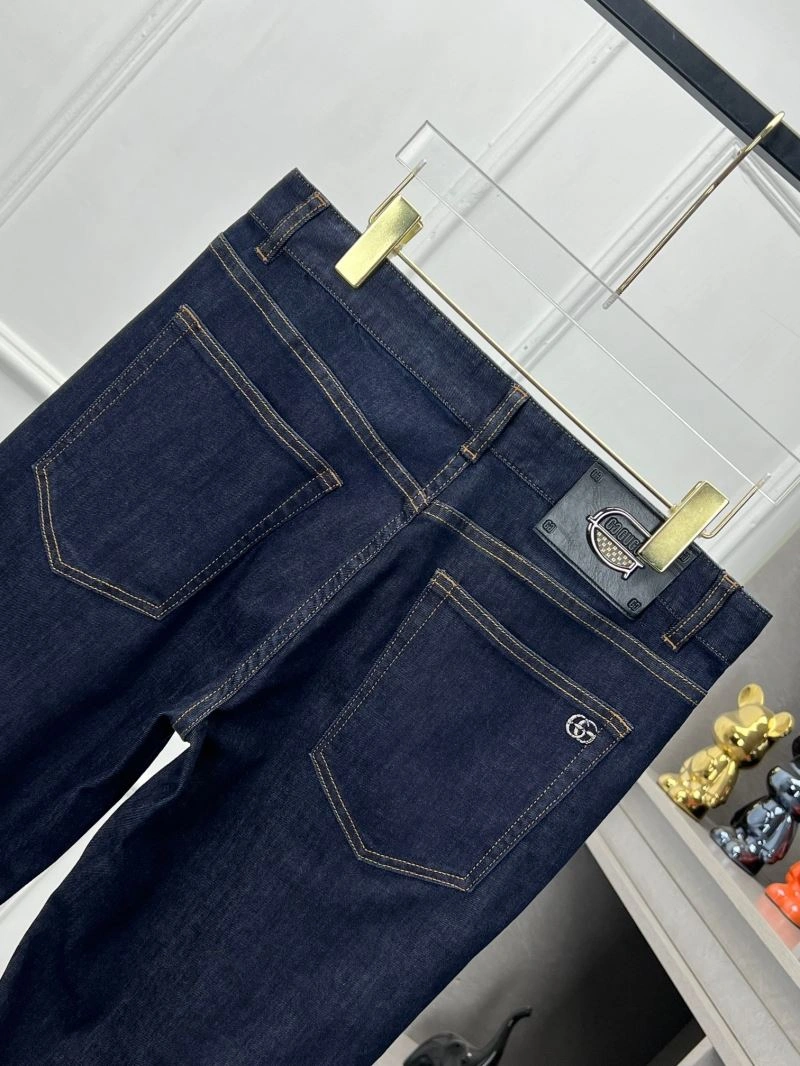 Lightweight Gucci Jeans 128136