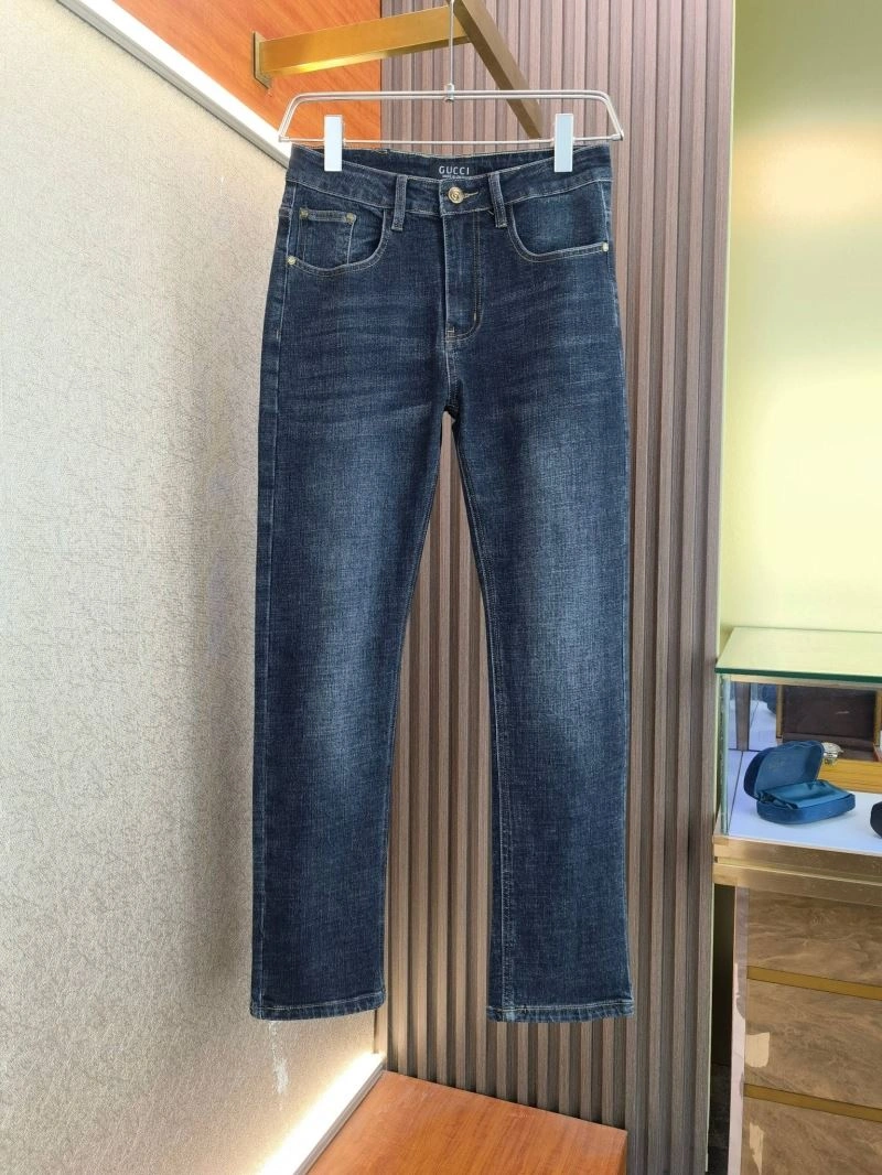 Durable Gucci Jeans 128140