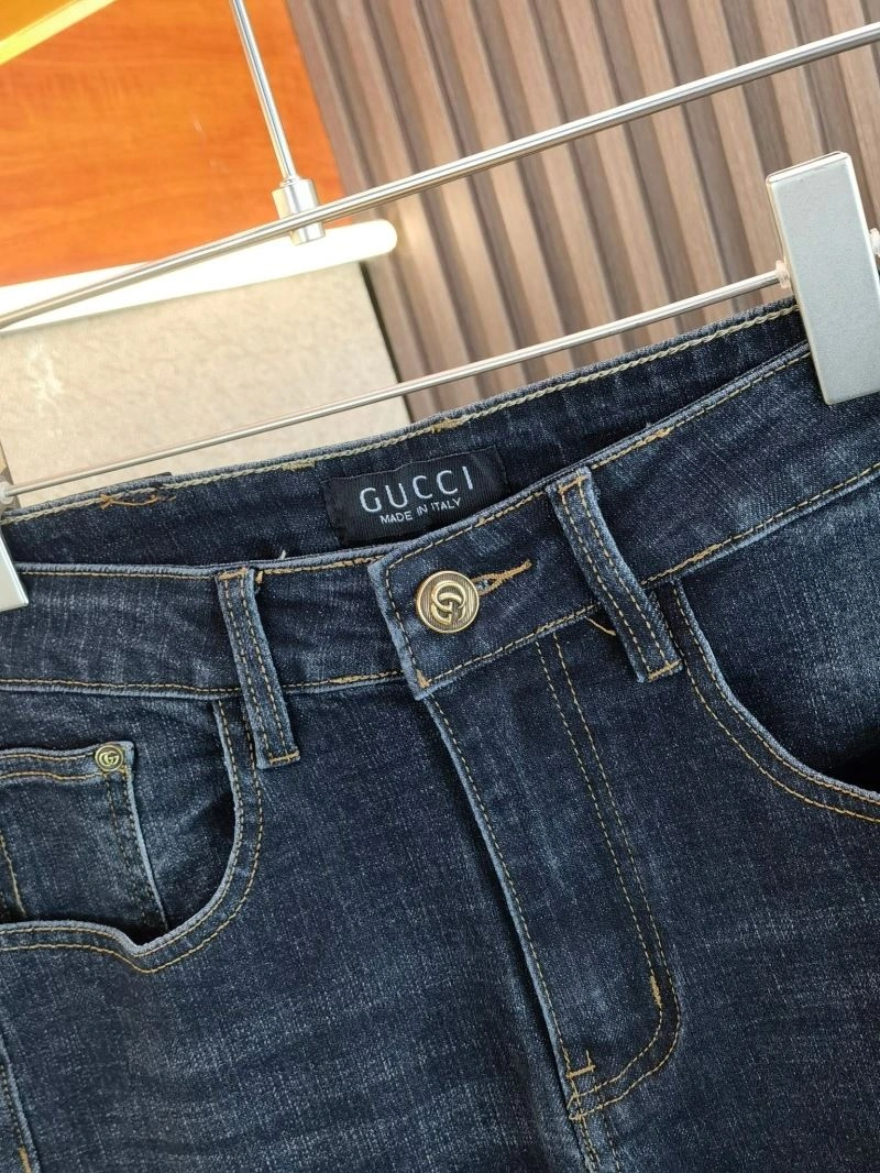 Durable Gucci Jeans 128140