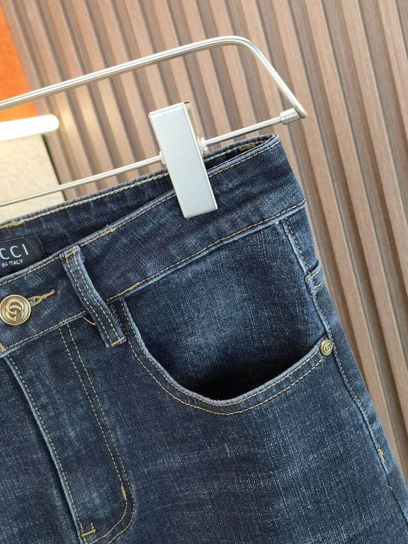 Durable Gucci Jeans 128140