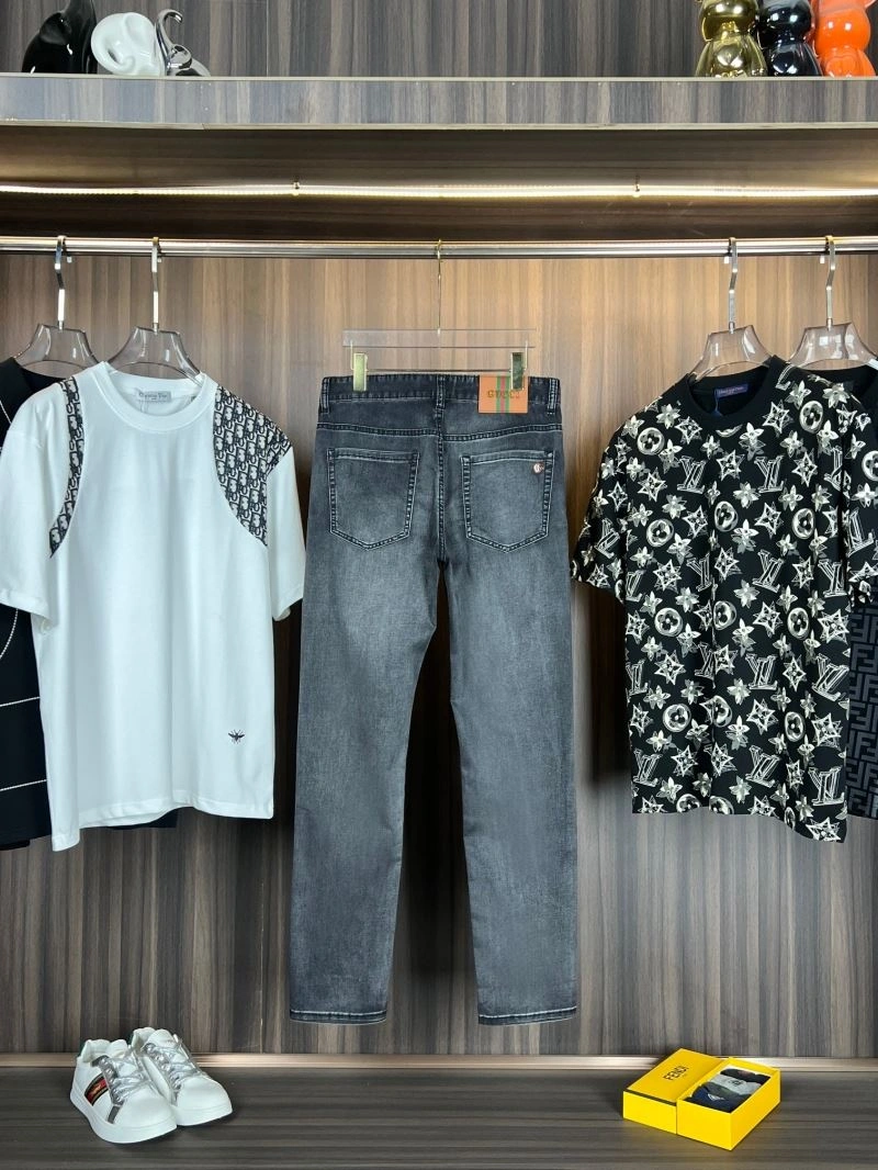 TravelReady Gucci Jeans 128137