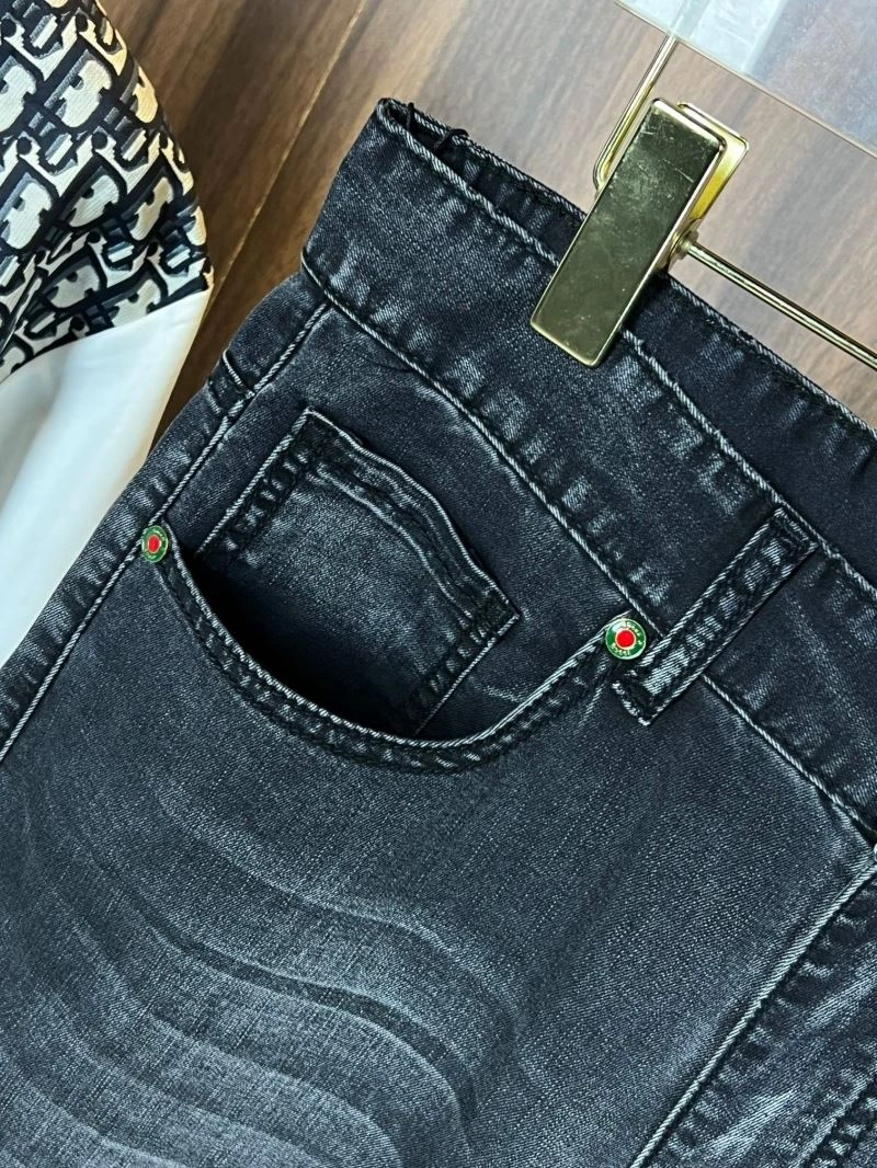 TravelReady Gucci Jeans 128137