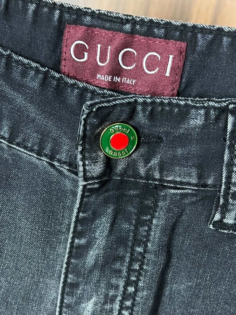 TravelReady Gucci Jeans 128137