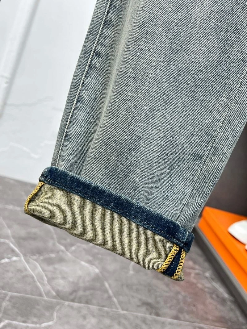 Gucci Jeans Snug 128143