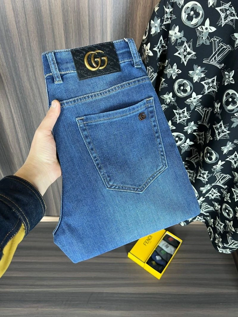 Unique Gucci Jeans 128139