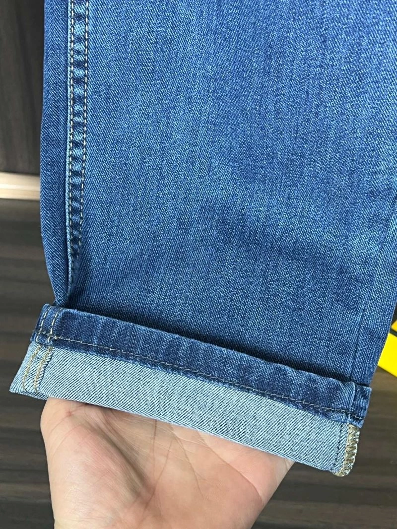 Unique Gucci Jeans 128139