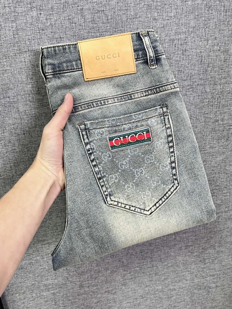 Youthful Gucci Jeans 127742