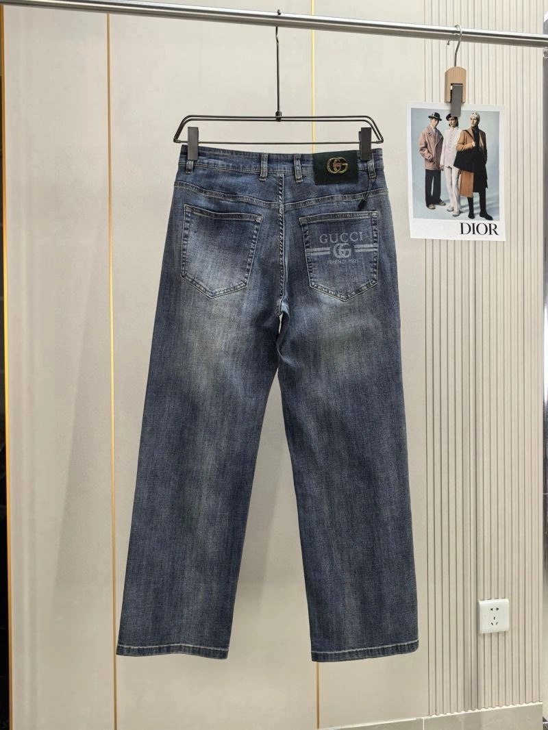 Comfortable Gucci Jeans 127743