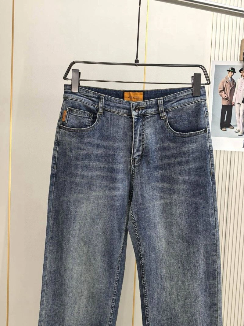 Comfortable Gucci Jeans 127743