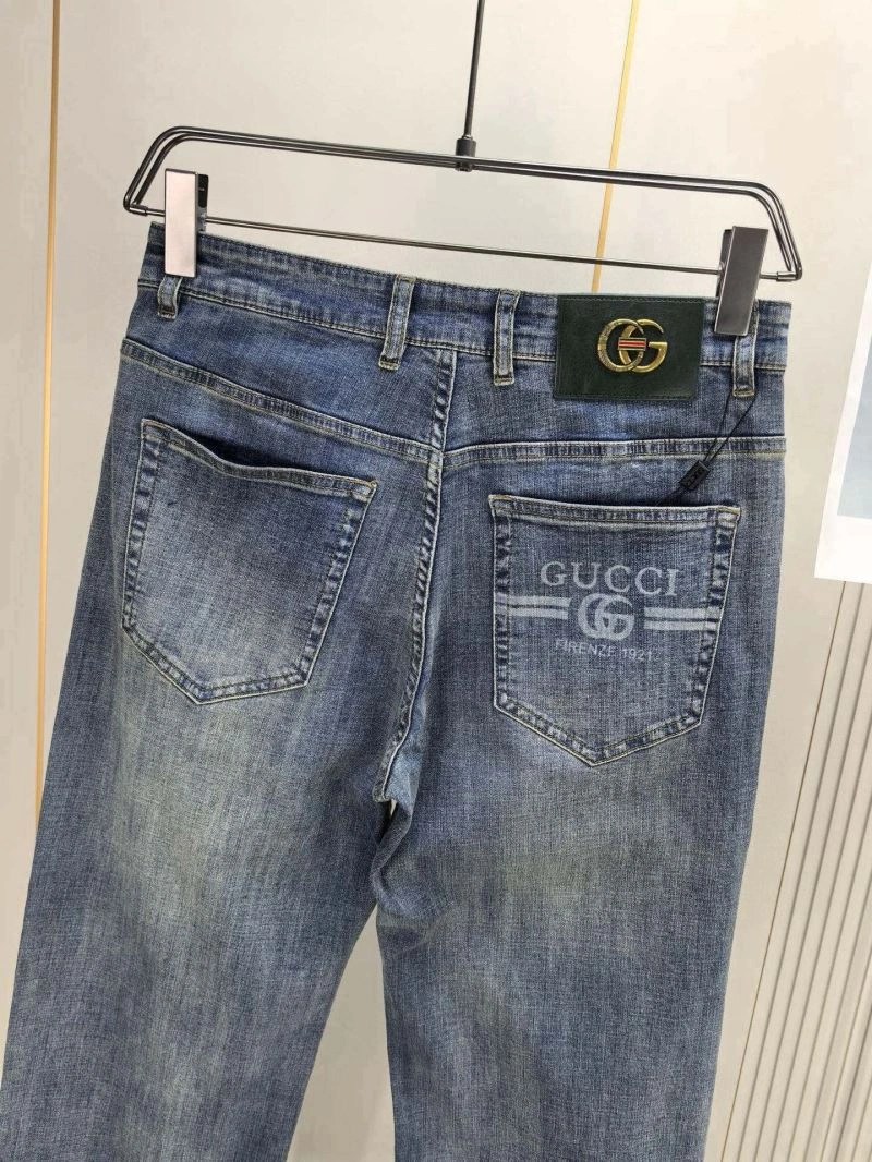 Comfortable Gucci Jeans 127743