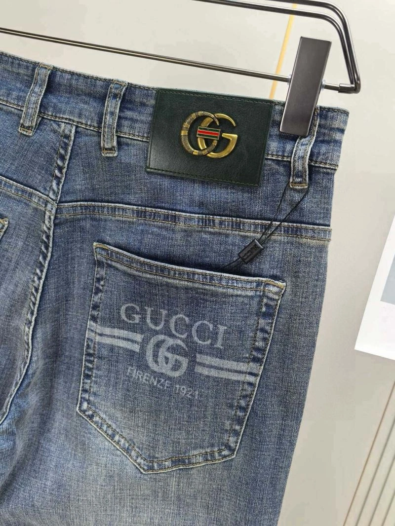 Comfortable Gucci Jeans 127743