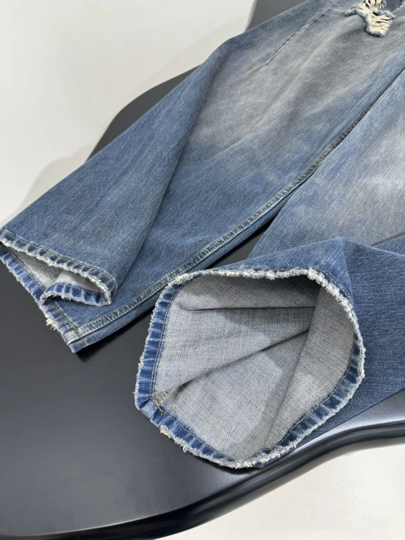 Breathable Gucci Jeans 124961