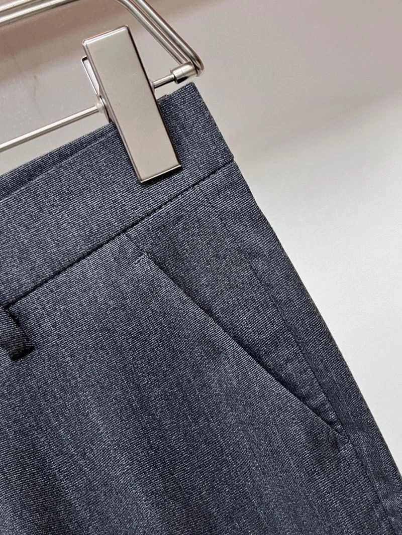 EyeCatching Gucci Jeans 127340