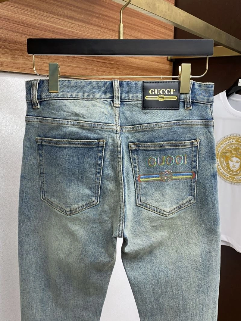 WeatherProof Gucci Jeans 127337