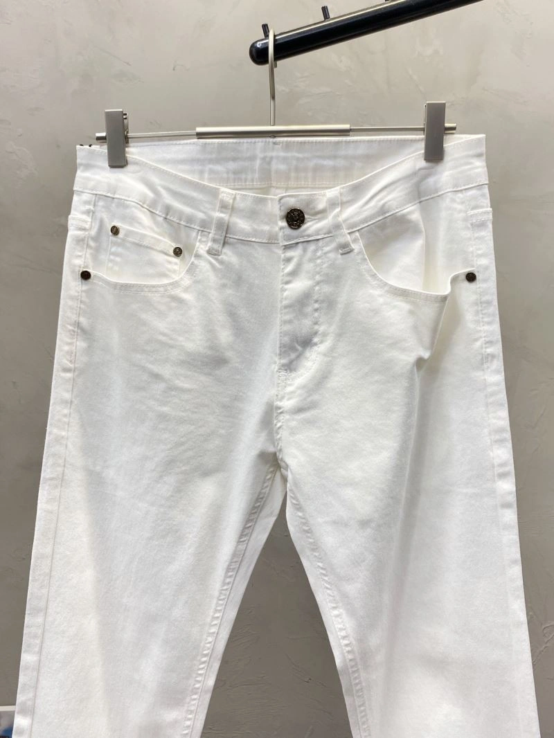 GoAnywhere Gucci Jeans 127359
