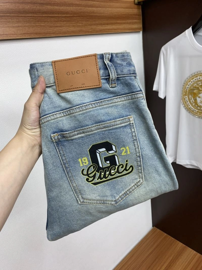 Comfortable Gucci Jeans 127360