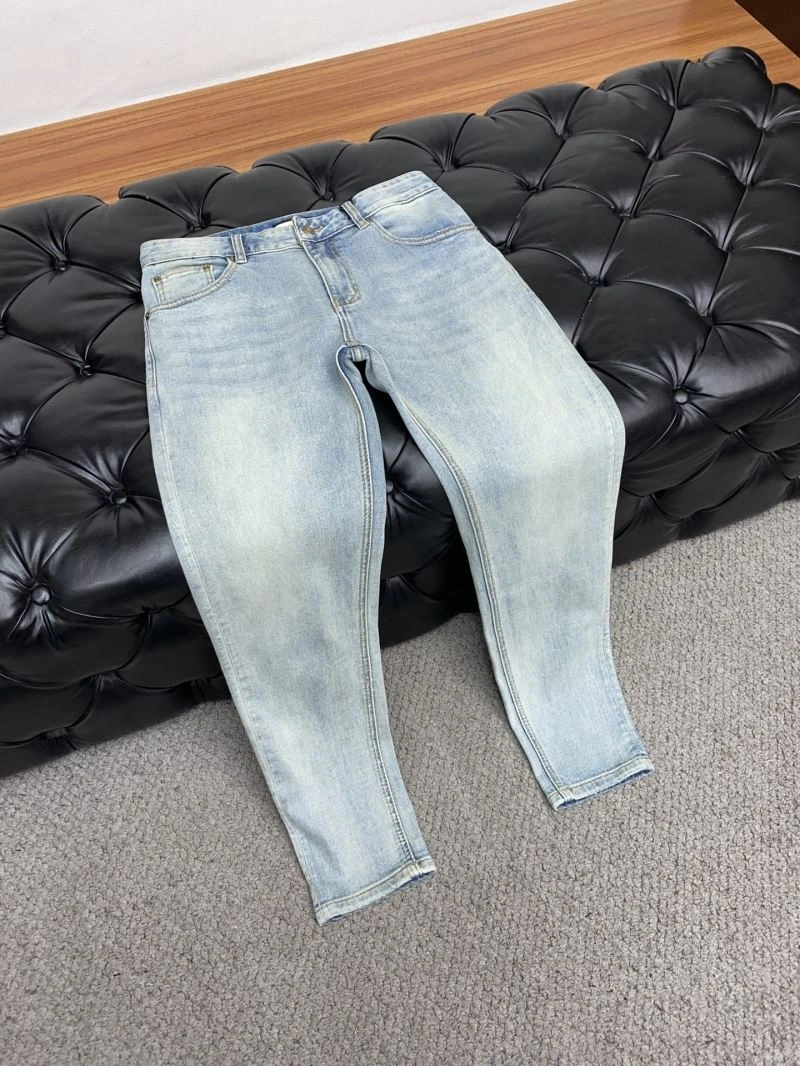 Comfortable Gucci Jeans 127360