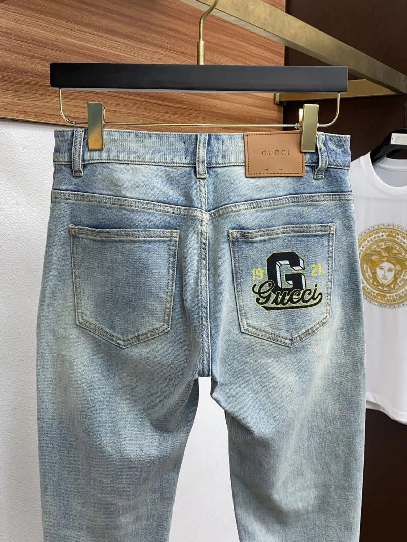 Comfortable Gucci Jeans 127360