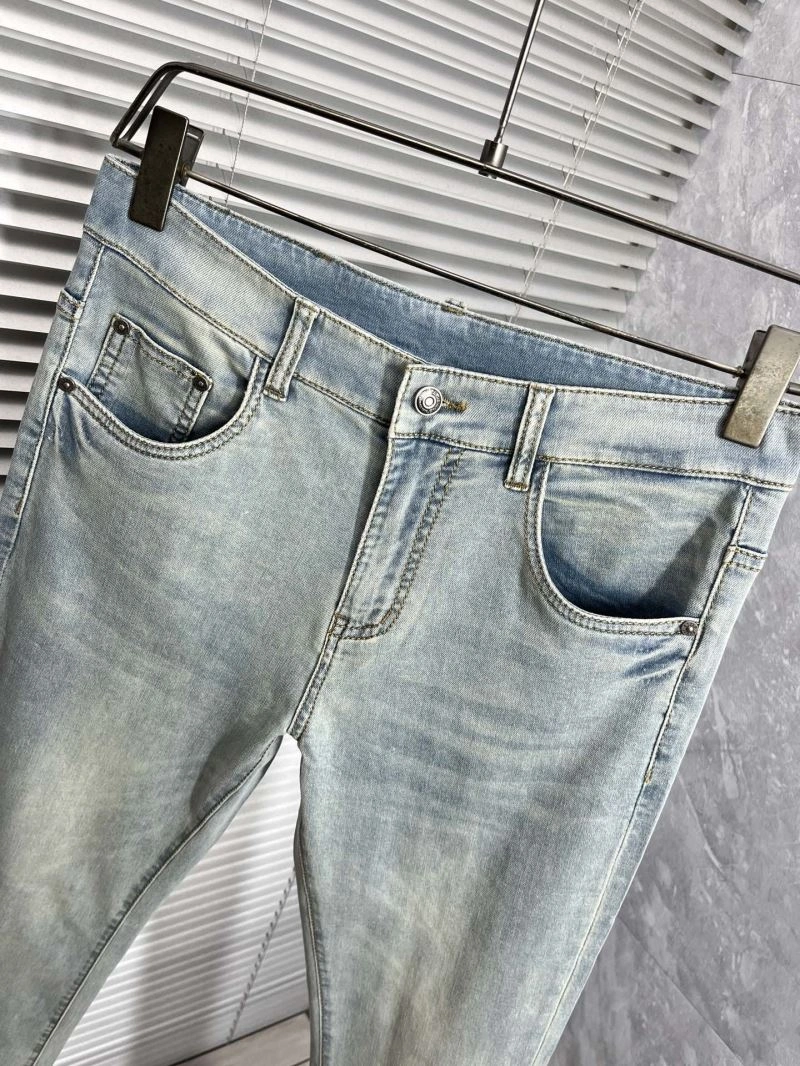 Comfortable Gucci Jeans 127344
