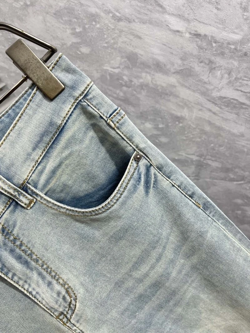 Comfortable Gucci Jeans 127344