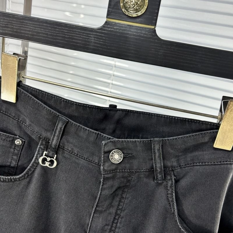 Gucci Jeans WrinkleFree 127332