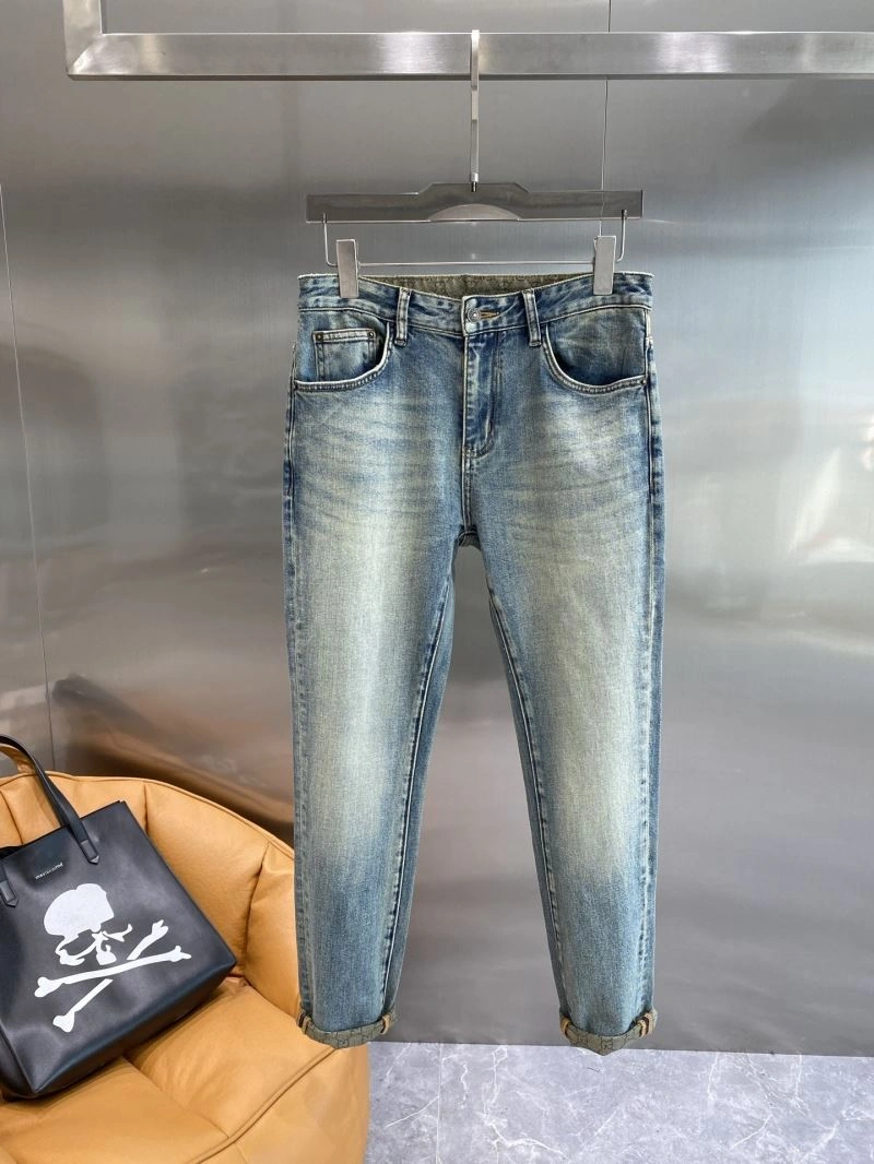 Effortless Gucci Jeans 127308