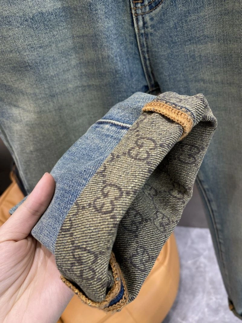Effortless Gucci Jeans 127308
