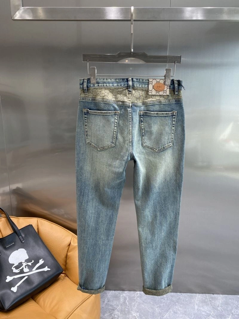Effortless Gucci Jeans 127308