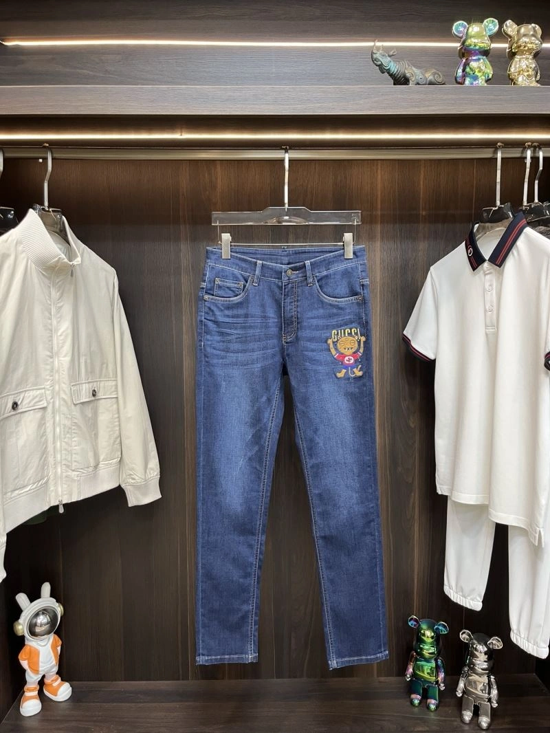 Trendsetting Gucci Jeans 126850