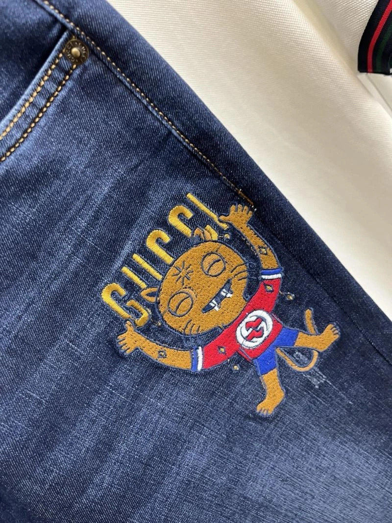 Trendsetting Gucci Jeans 126850