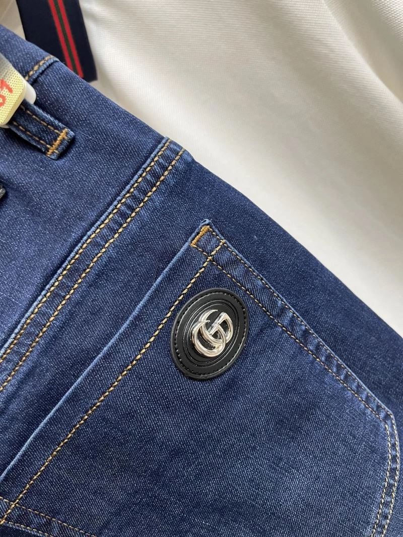 Trendsetting Gucci Jeans 126850