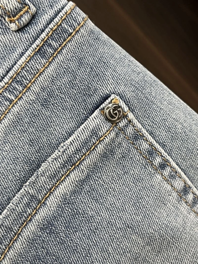 Refined Gucci Jeans 126836