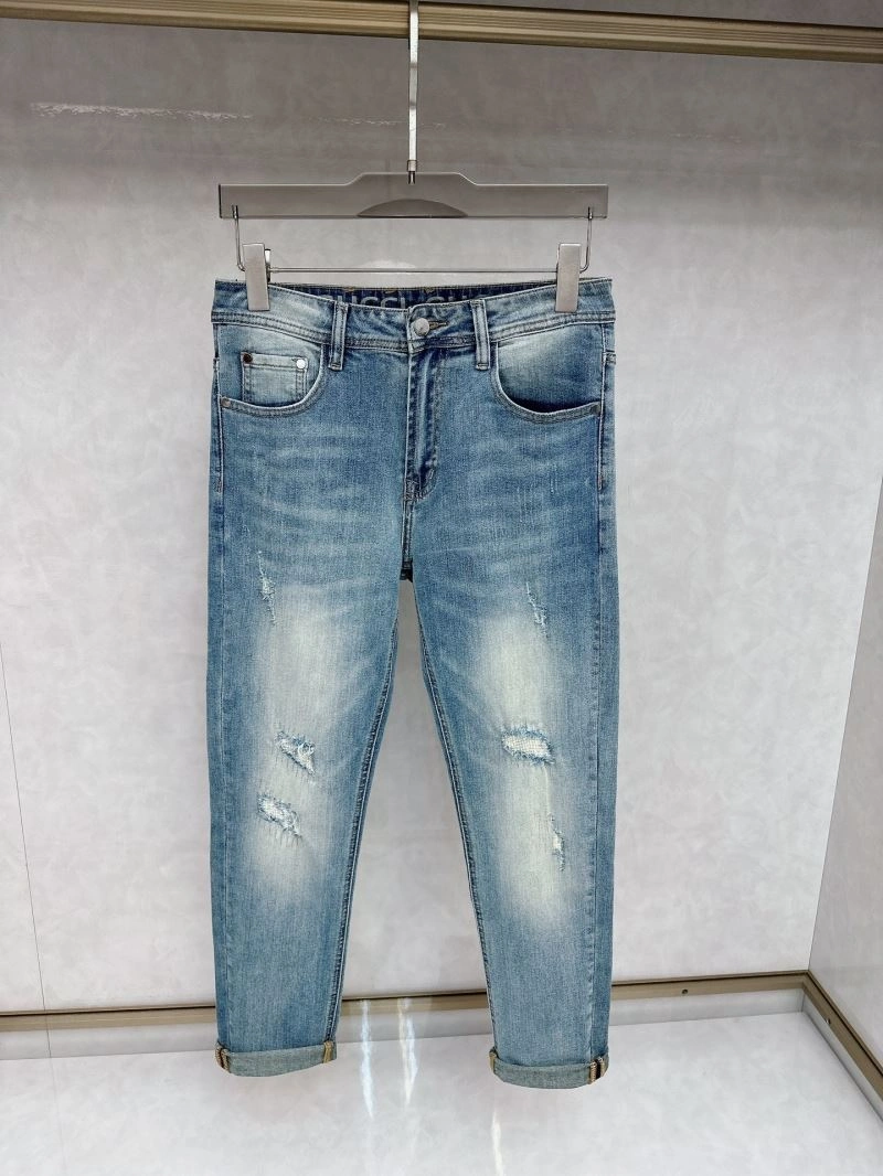 ModernLook Gucci Jeans 126834