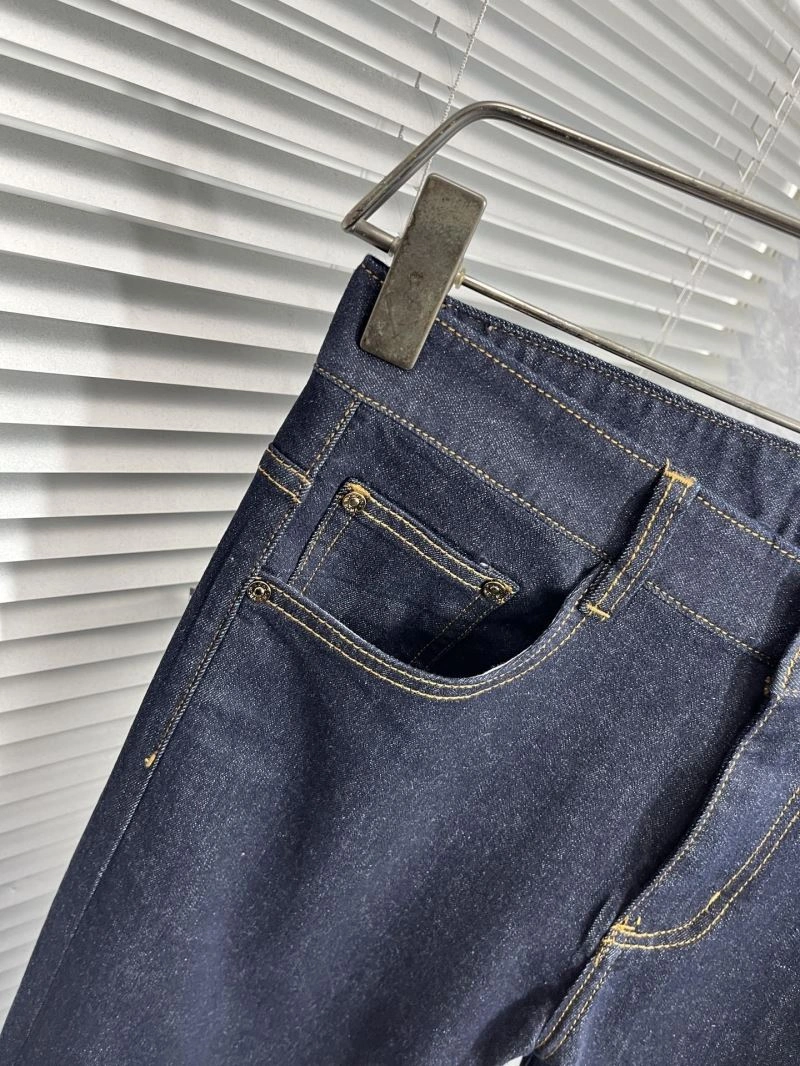Contemporary Gucci Jeans 126820