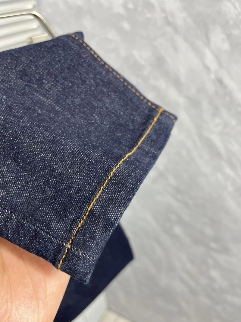 Contemporary Gucci Jeans 126820