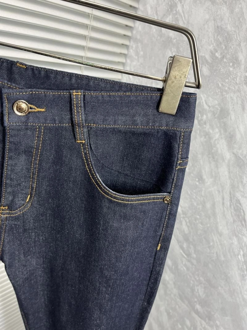 Vibrant Gucci Jeans 126799