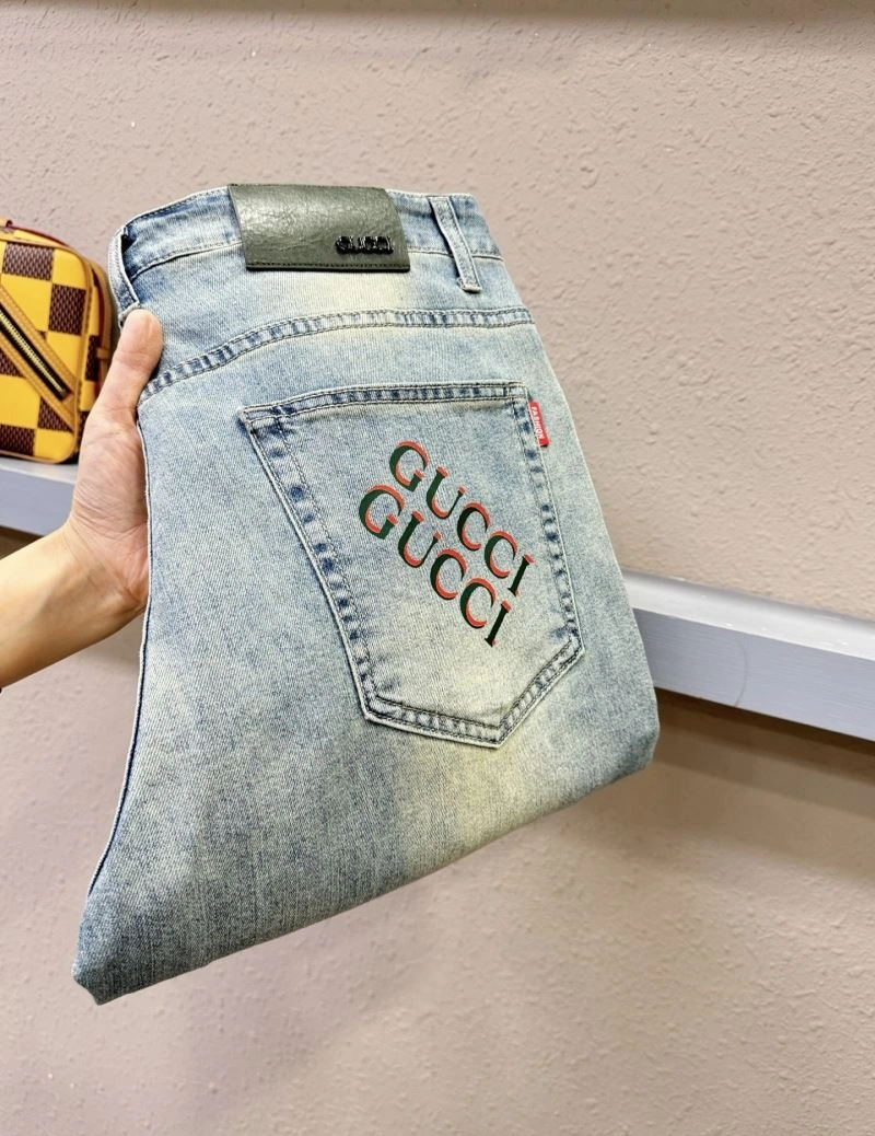 Gucci Jeans Neat 126403