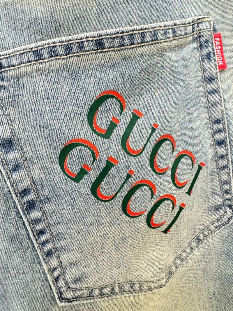 Gucci Jeans Neat 126403