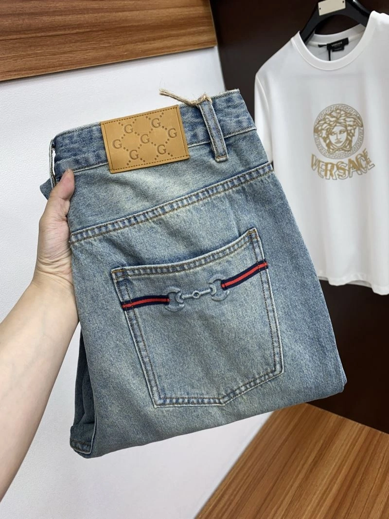 Chic Gucci Jeans 126381