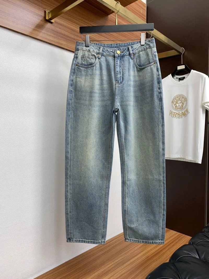 Chic Gucci Jeans 126381