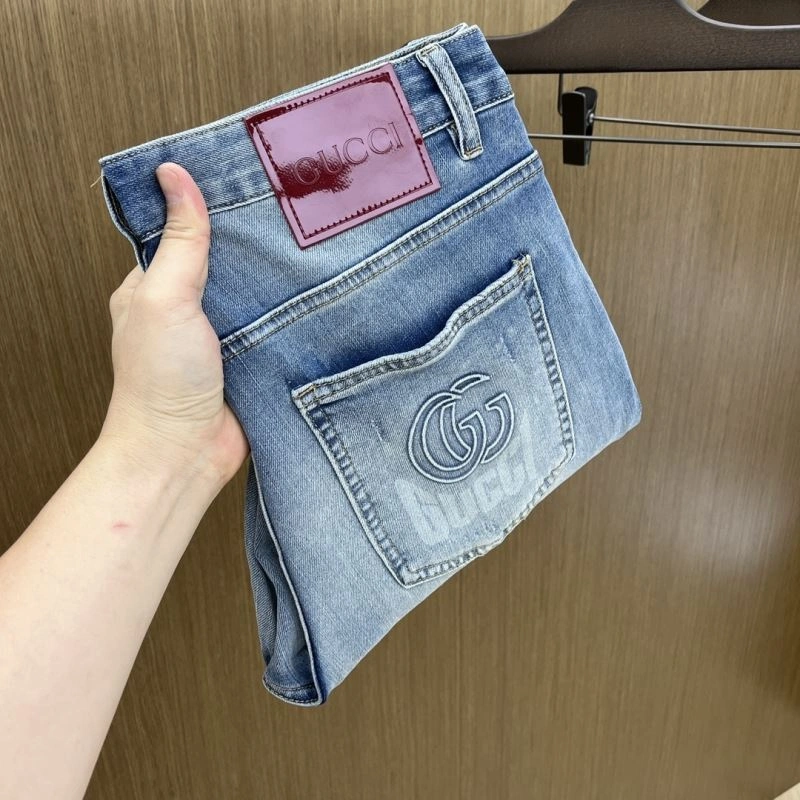 SunProtective Gucci Jeans 126383