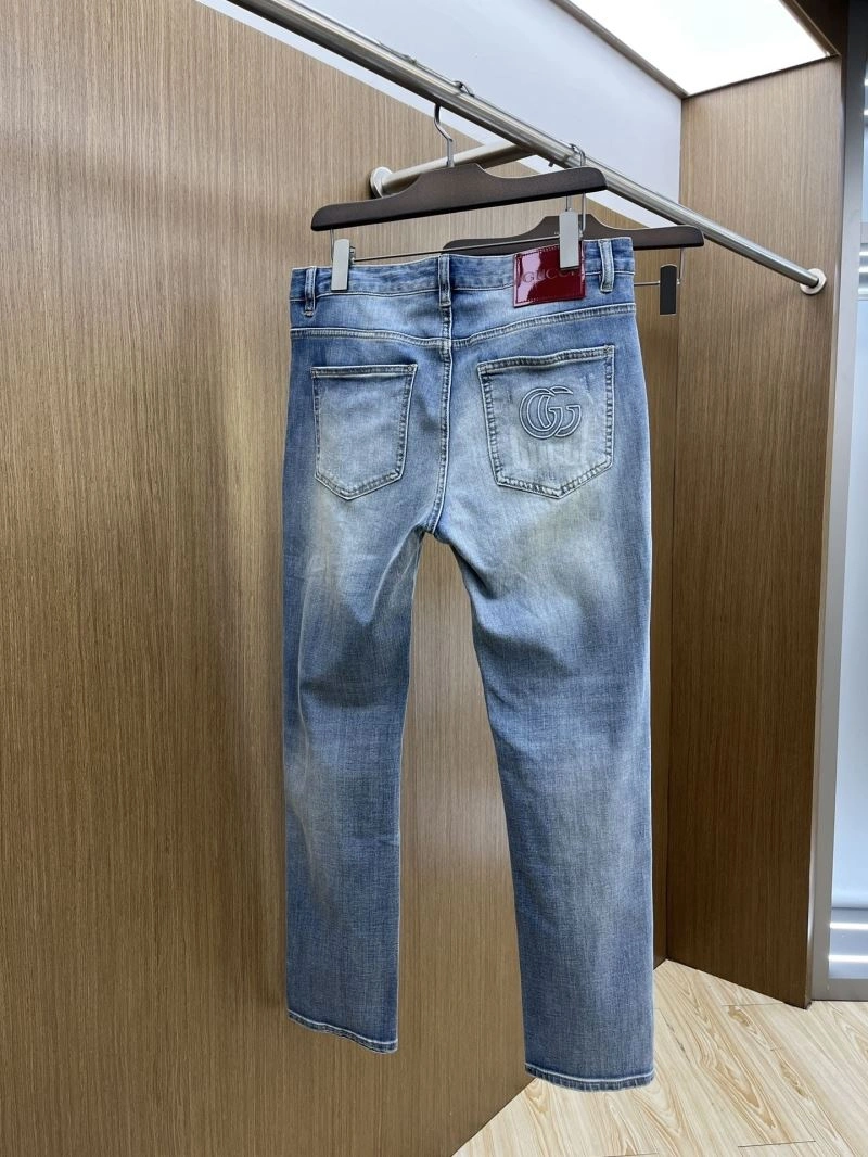 SunProtective Gucci Jeans 126383