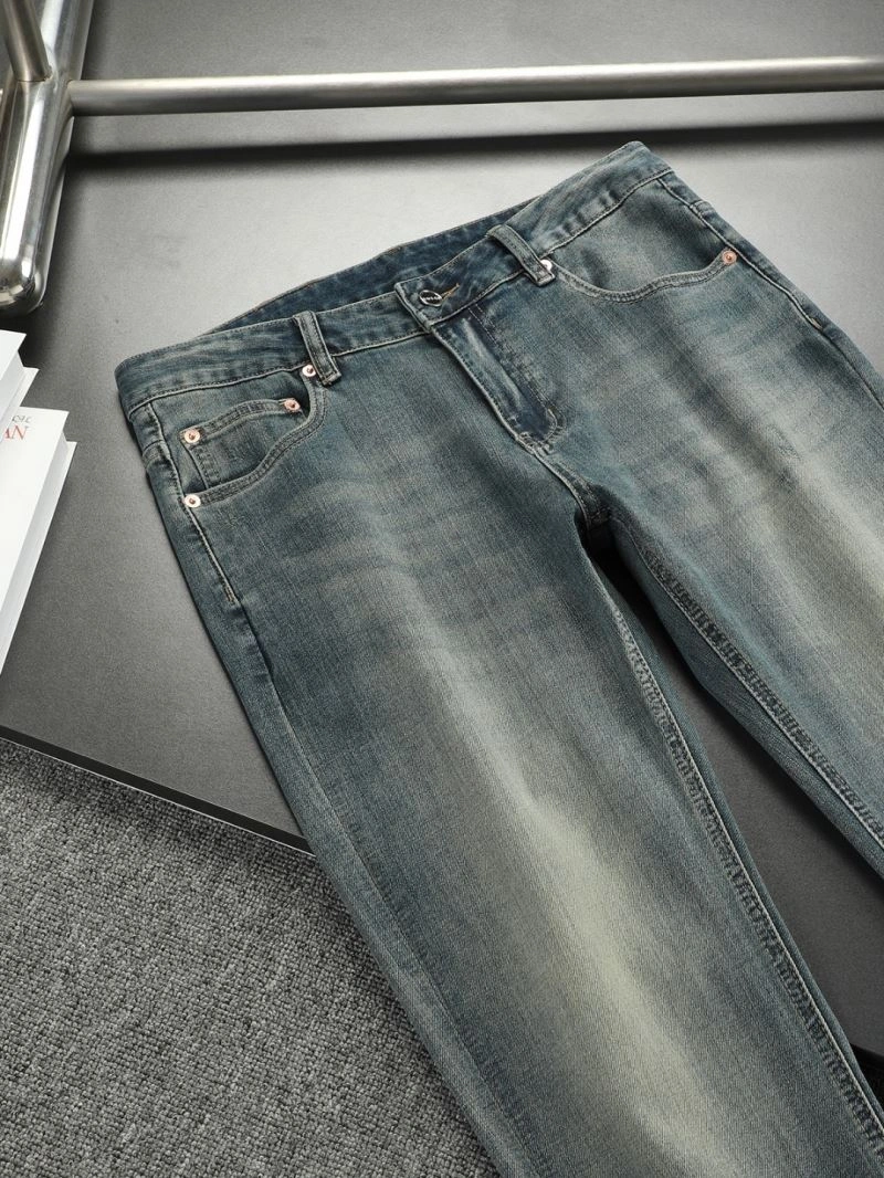 Gucci Jeans Attractive 126389