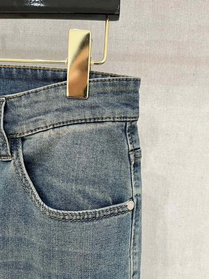 Breathable Gucci Jeans 126407
