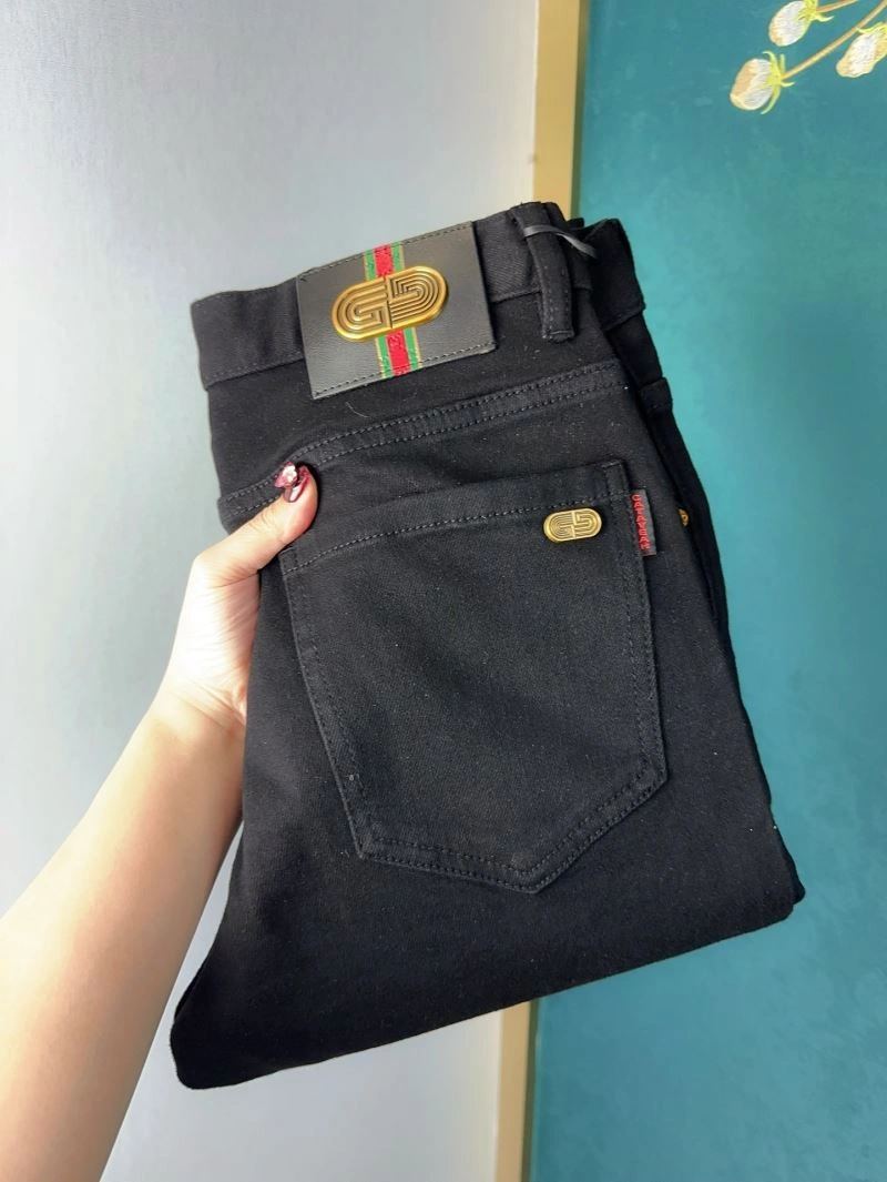Gucci Jeans Unisex 126021